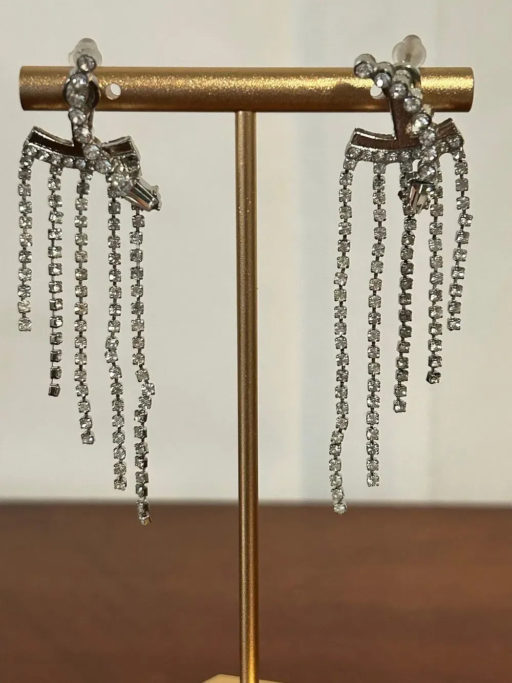 Silver Tone Bling Rhinestone Drop Dangle Earrings NWOT